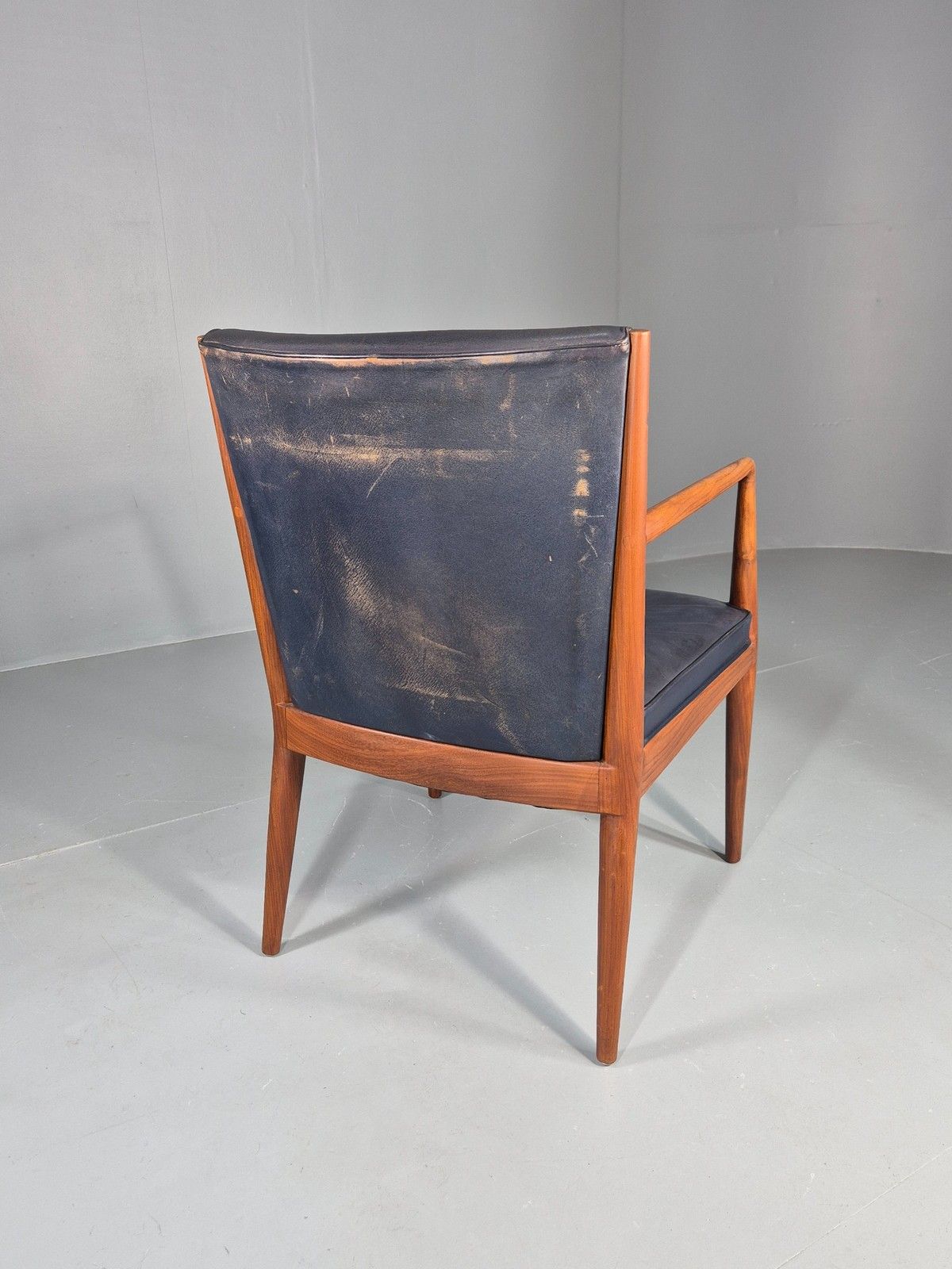 375.0 Vintage Mid Century Teak Armchair Blue Leather 1960s Retro Eb11906 photo