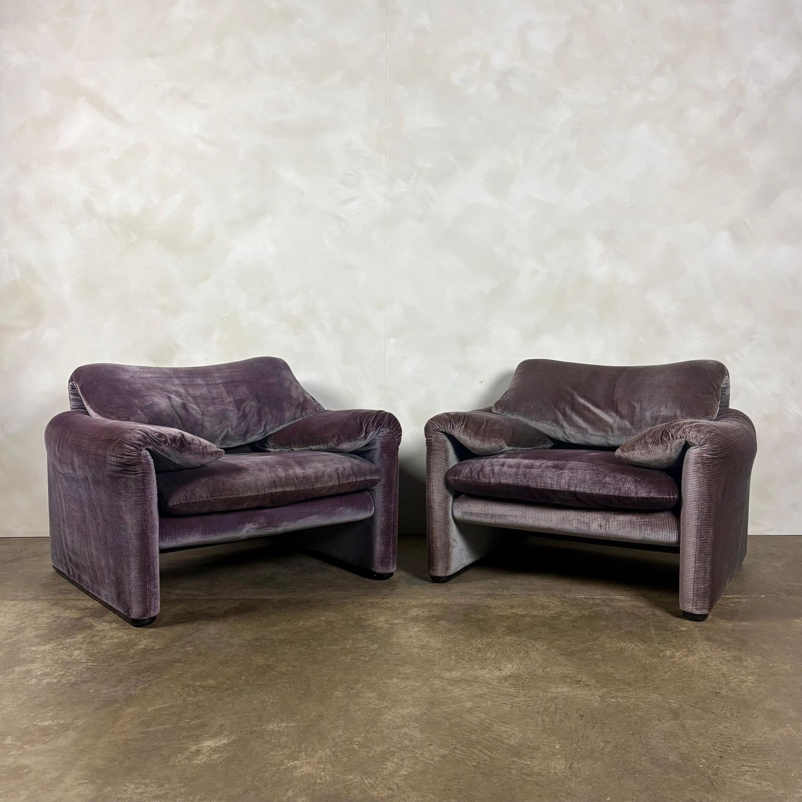 Maralunga Purple Blue Armchair By Vico Magistretti For Cassina 1979 Mid Century Retro Mcm