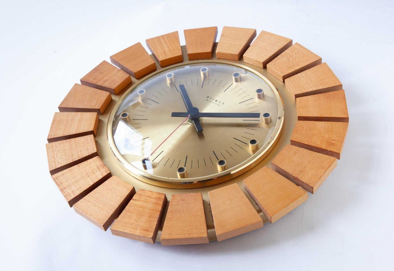 Mid-Century Weimar Duitsland Wandklok | Modernisme Deens 70s Messing Hout Space Age Atomic GDR Starburst MCM 60s photo 236.0