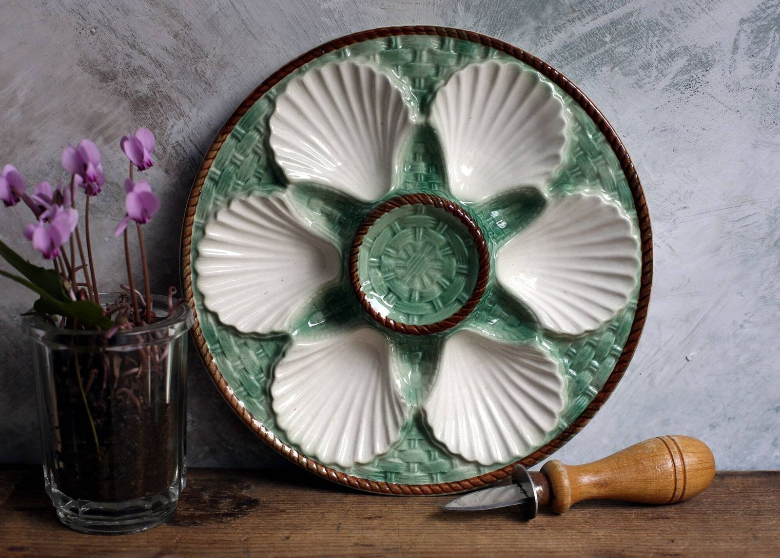 Antique Oyster Serving Plate French Green & White Majolica Basket Design Longchamp photo furniture