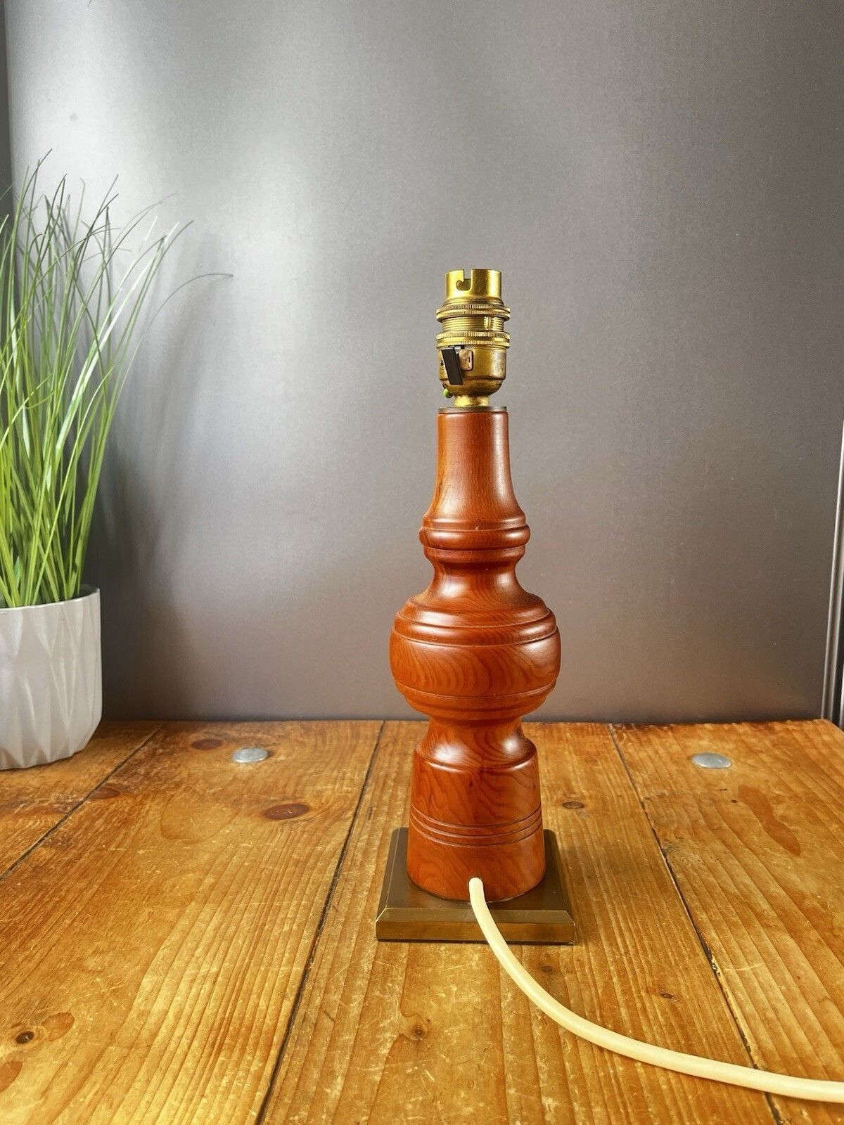 Mid Century Turned Teak Hooped Table Lamp Desk Light Vintage Scandi 60's 70's photo Lighting