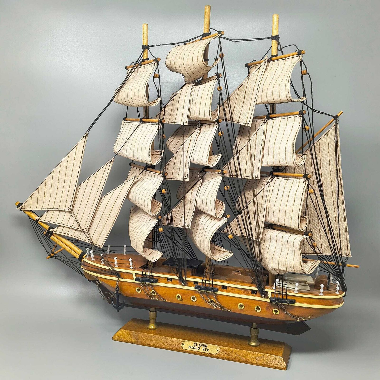 1970s Astonishing Cliper Siglo XIX Model Ship. Handmade. Made In England photo furniture