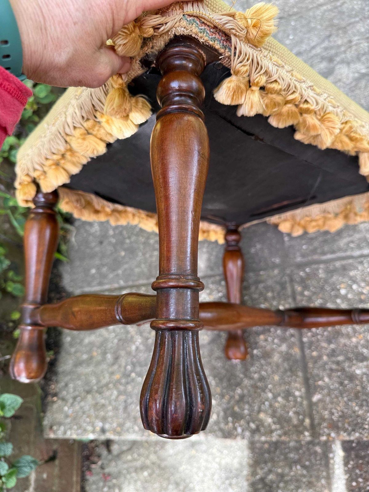 photo furniture Vintage Needlepoint Fireside Footstool With Tassel Fringe And Turned Wooden Legs