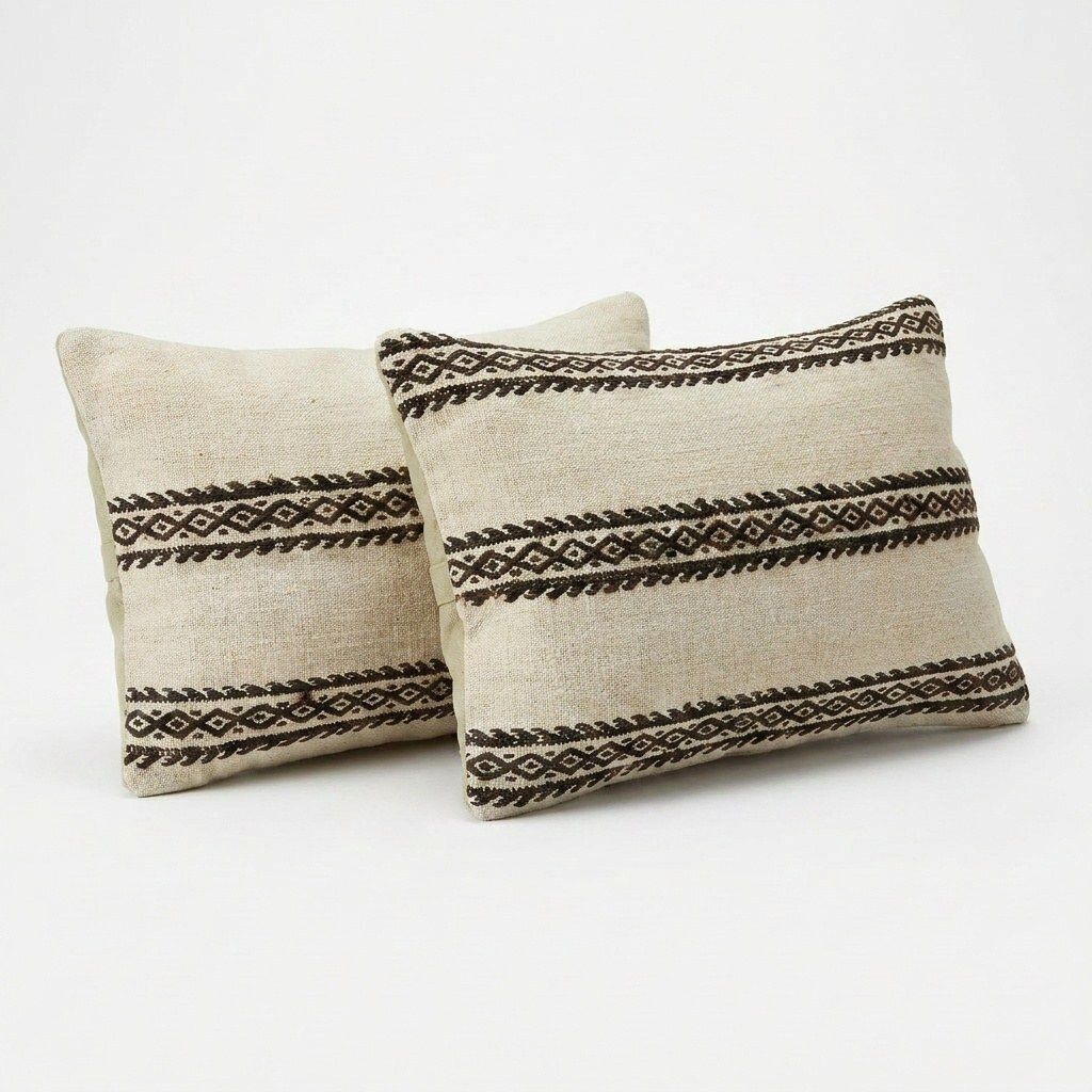 Anatolische Kilim Lendenkussenhoes 36 x 51 cm, set van twee photo for sale