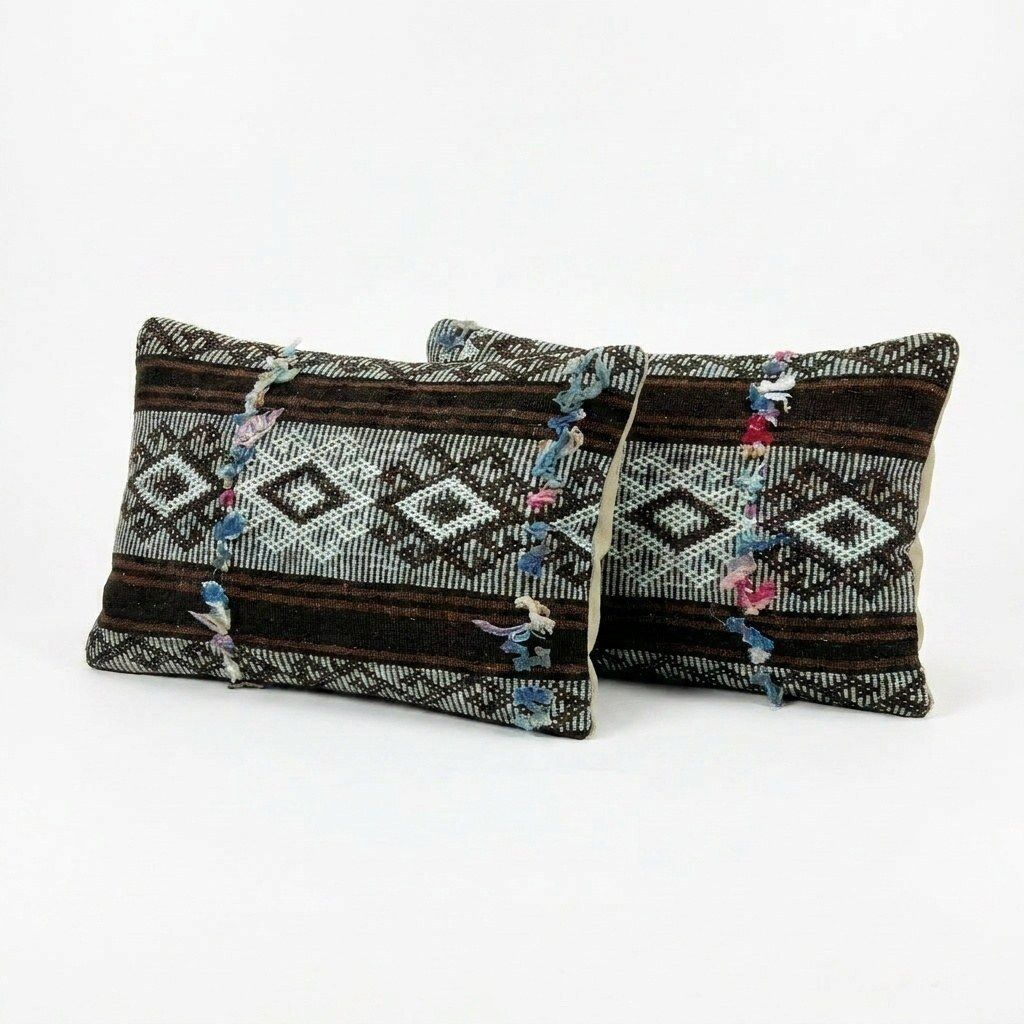 Turkische Kilim Lumbarkussenhoes 36 x 50 cm, set van twee photo furniture