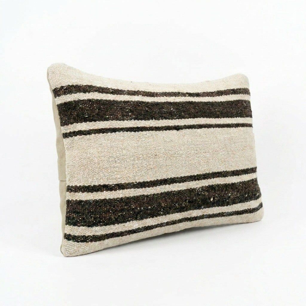 Housse de coussin lombaire kilim anatolien 35 x 50 cm photo furniture
