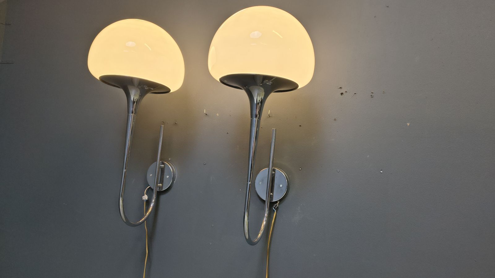 Mid Century Italian Wall Lamps By Goffredo Reggiani For Reggiani  Set Of 2 photo Lighting
