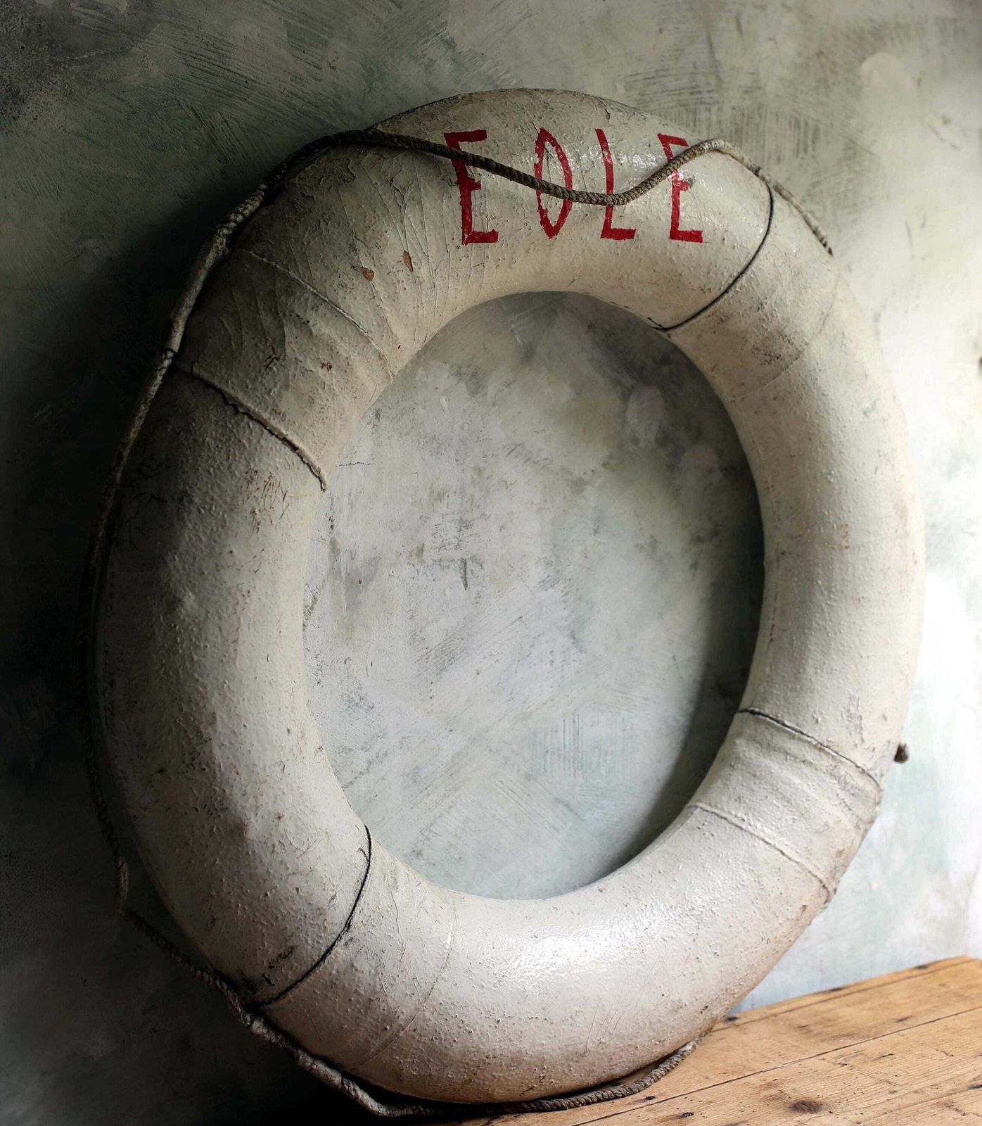 photo vinterior Antique Life Ring Ship Distressed Lifebuoy French Sailing Boat Marine Salvage Nautical Eole