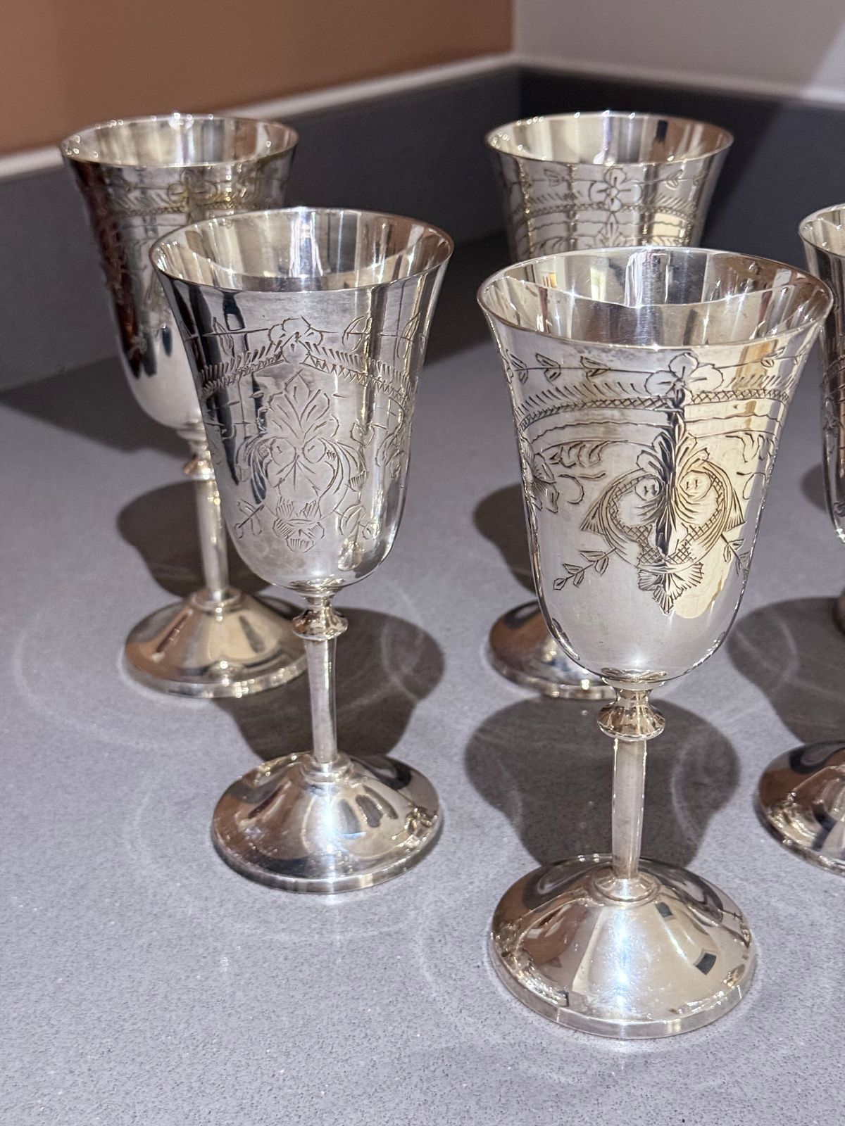 photo furniture Glasses Silver Alpaca Botticelli's Venus Drinking Glassware For Sale Set Of Six
