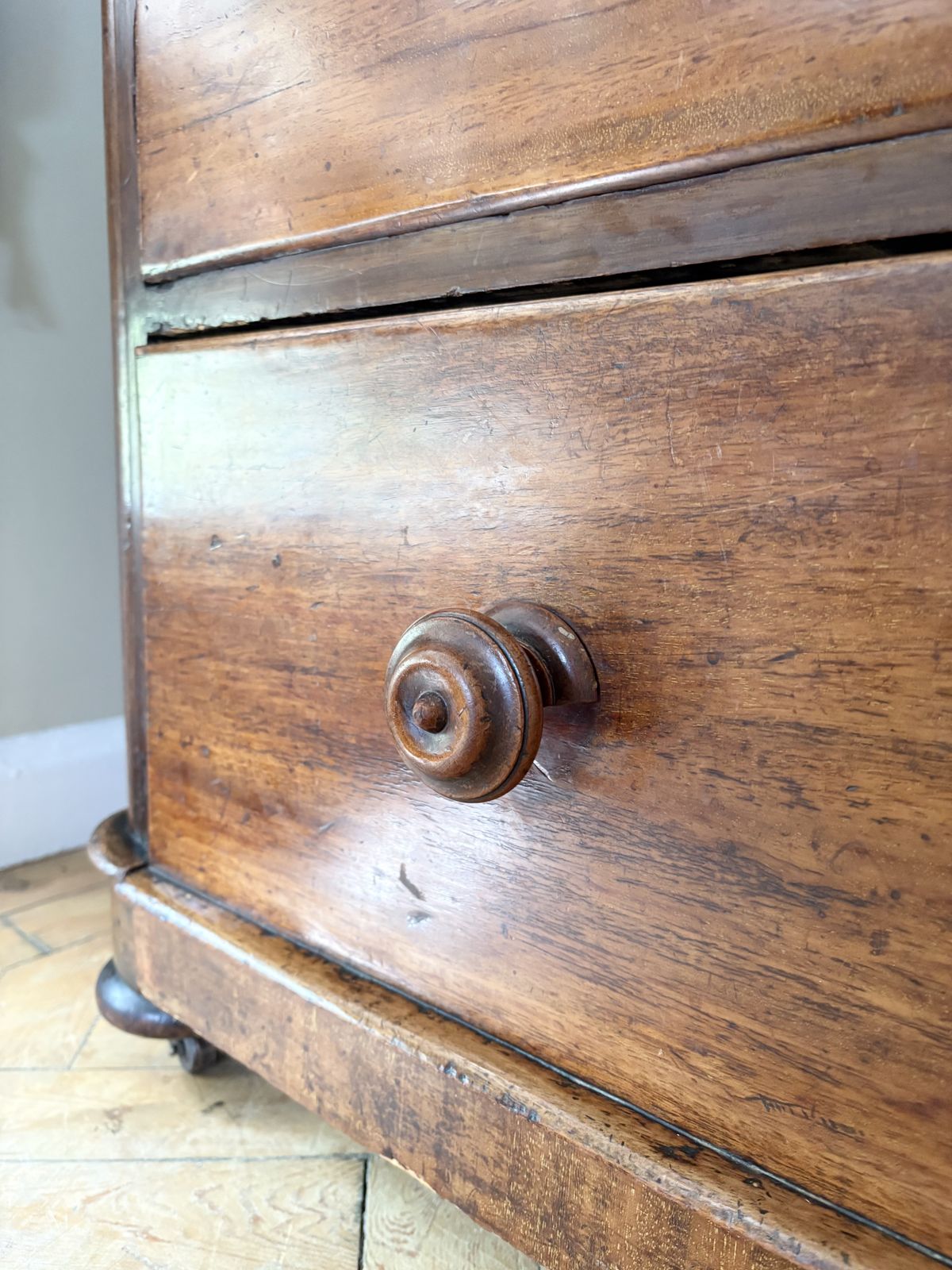 Antique Mahogany Chest Of Drawers photo buy