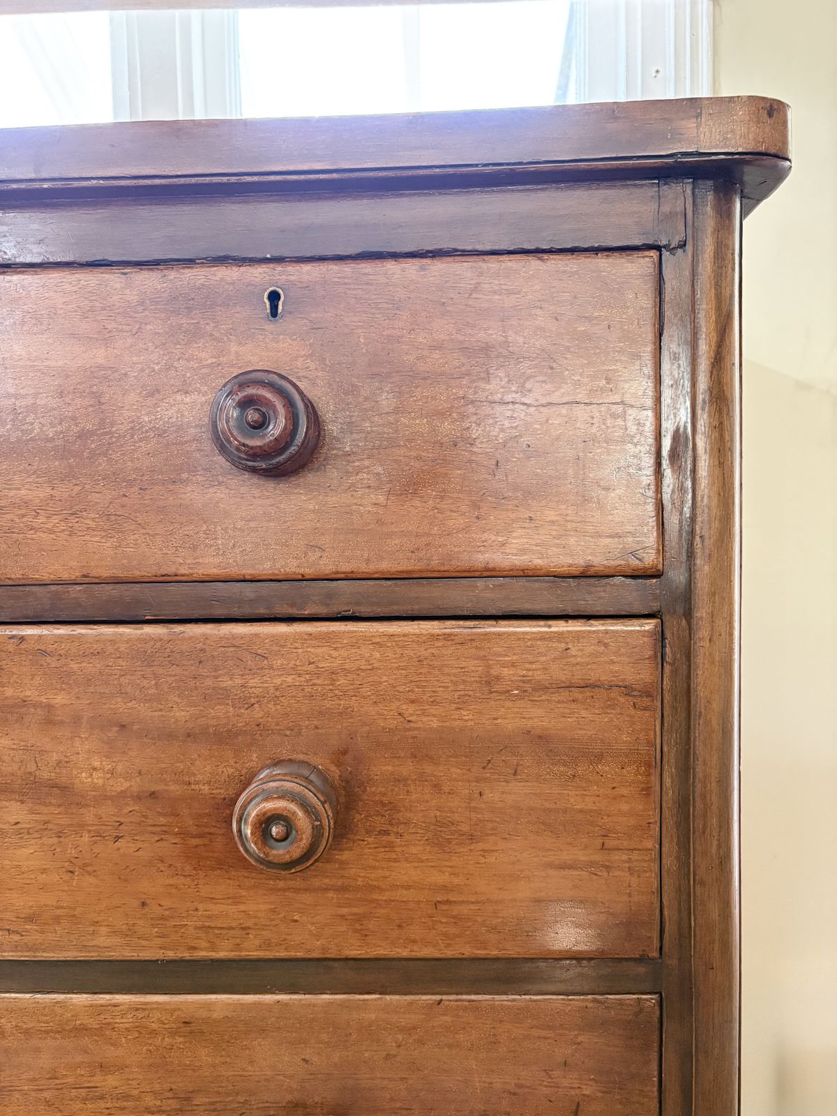 Furniture Antique Mahogany Chest Of Drawers photo