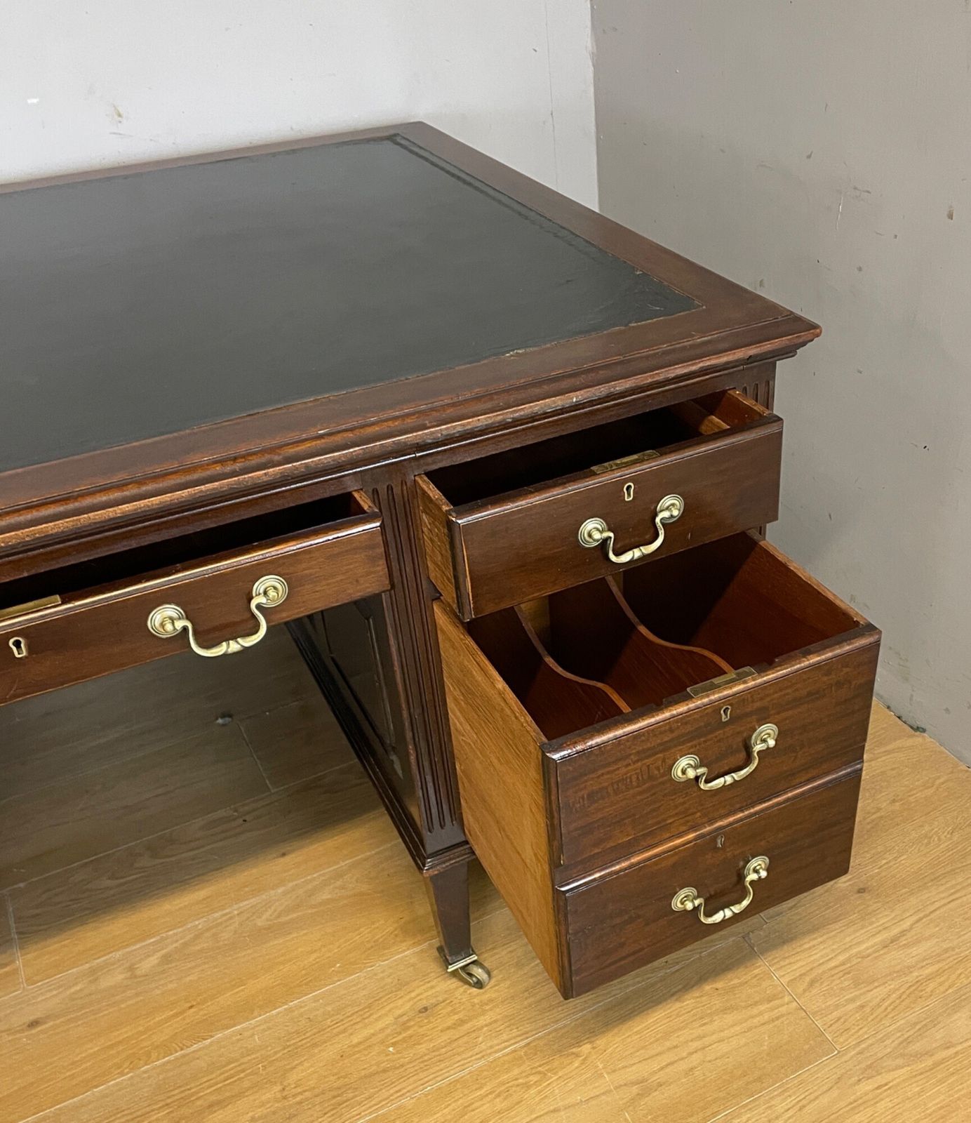 Edwardian Mahogany Partners Desk By Cookes Of Finsbury London photo Furniture