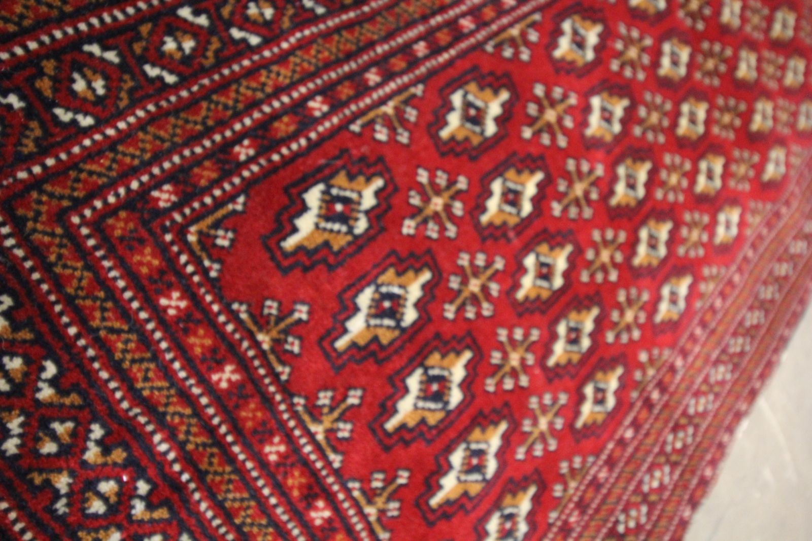 Wool Living Room Area Rug Handmade Turkman Carpet Red Poshti Rug photo vinterior