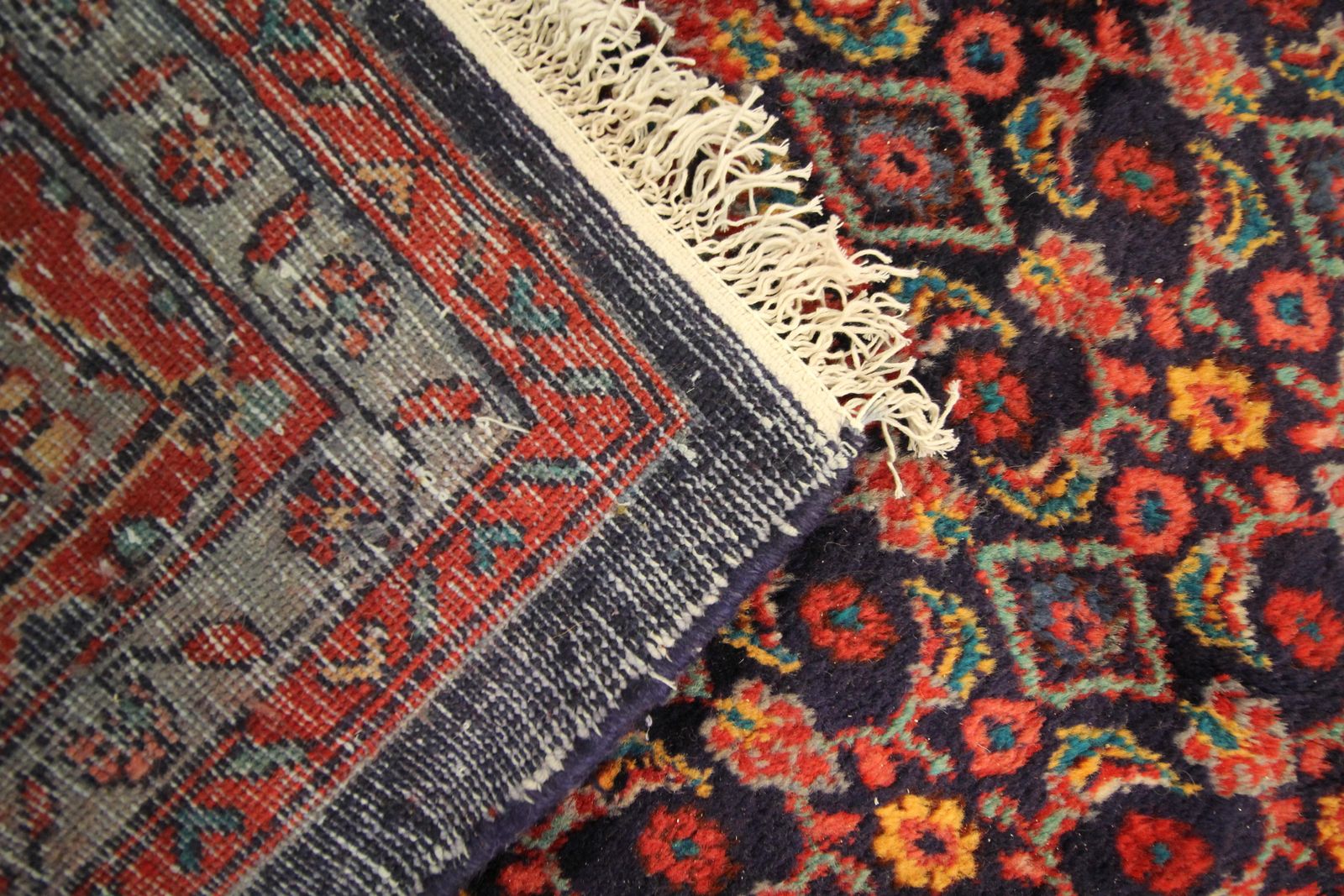 4390.0 Tapis oriental géométrique traditionnel, fond rouge, fait main photo