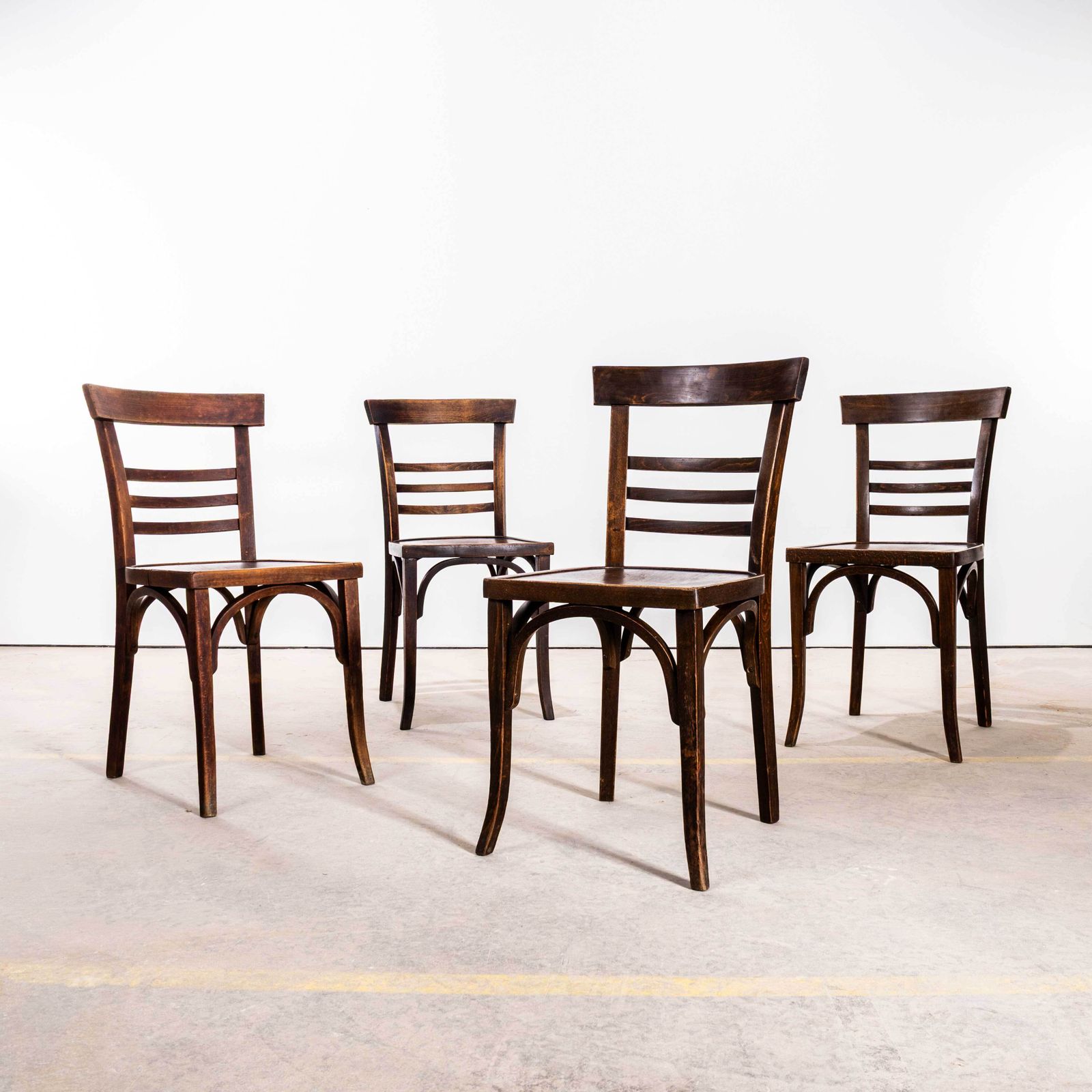 1950’s Bentwood Debrecen Tri Bar Back Dining Chairs – Set Of Four