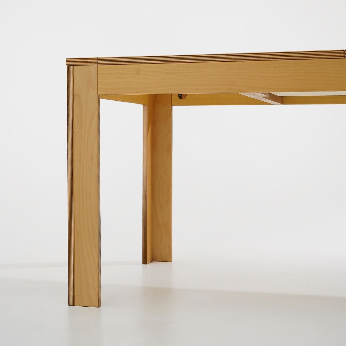 2125.0 Maple Table With Extendable Top, 1970s photo