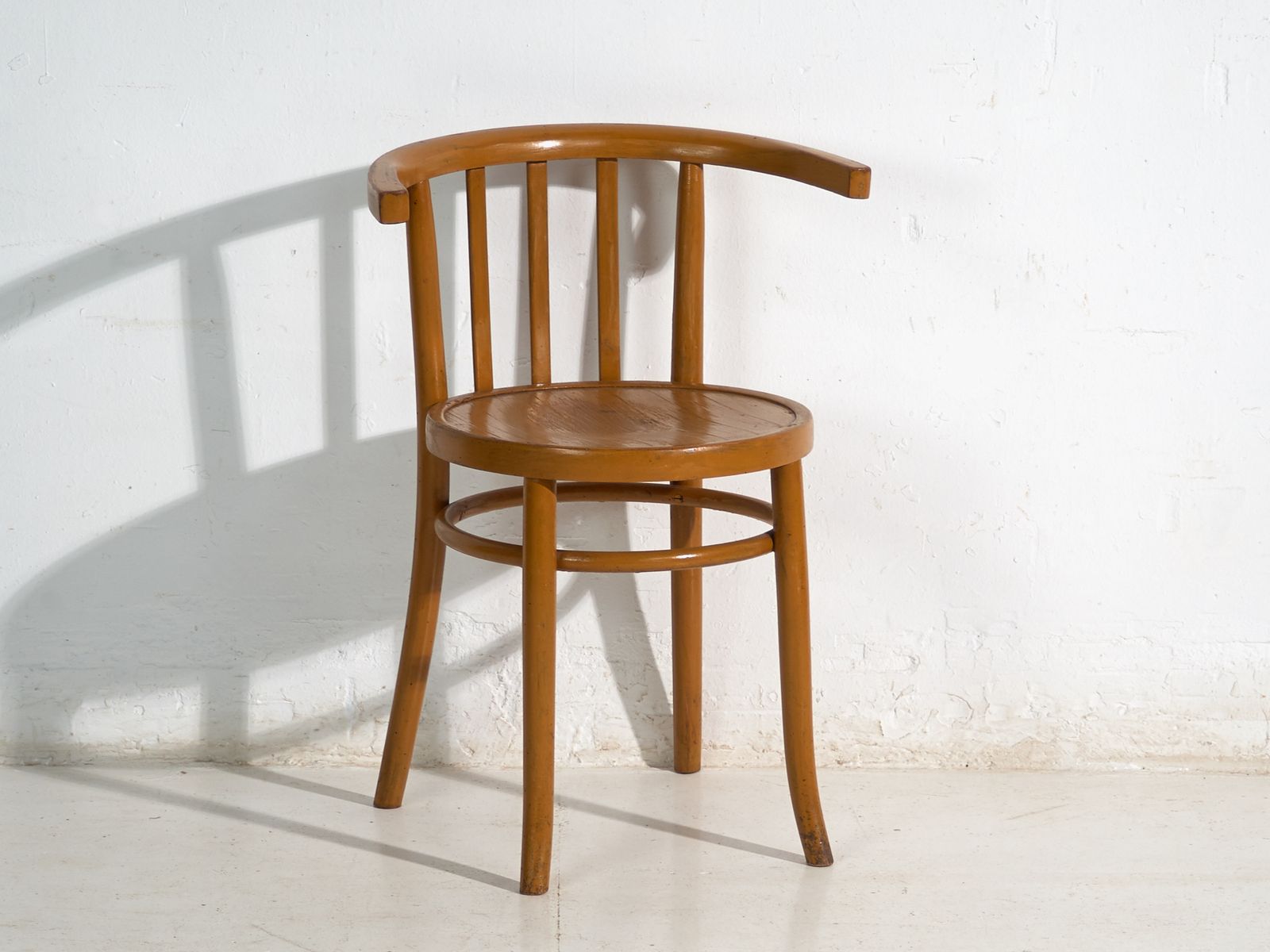 Set Of Four Thonet Style Bentwood Chairs – Central Europe, Circa 1920 photo vinterior