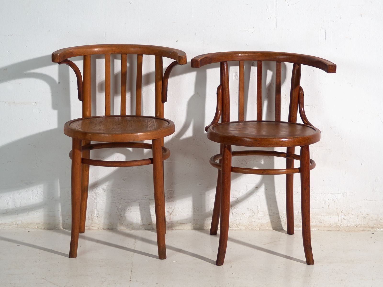 photo for sale Set Of Four Thonet Style Bentwood Chairs – Central Europe, Circa 1920