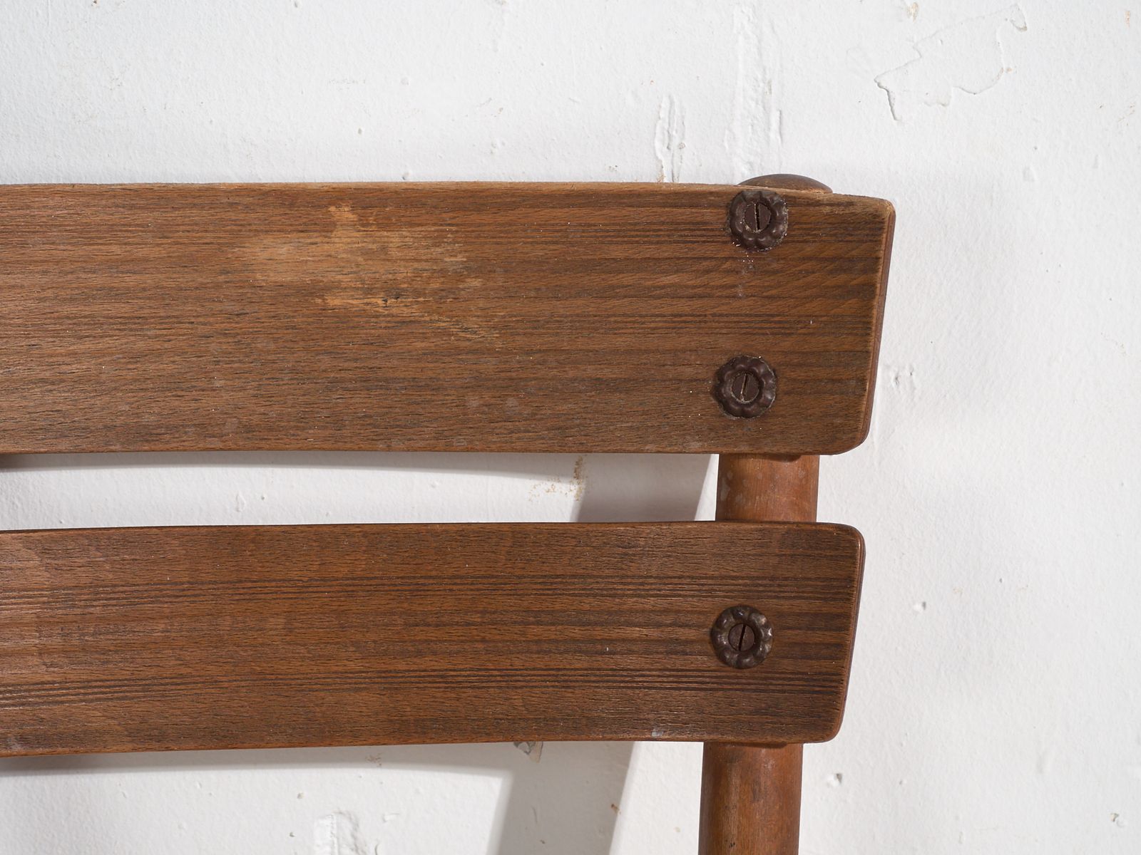 Pair Of Mundus Borlo Bentwood Chairs With Splat Back – Romania, Circa 1920 photo vinterior