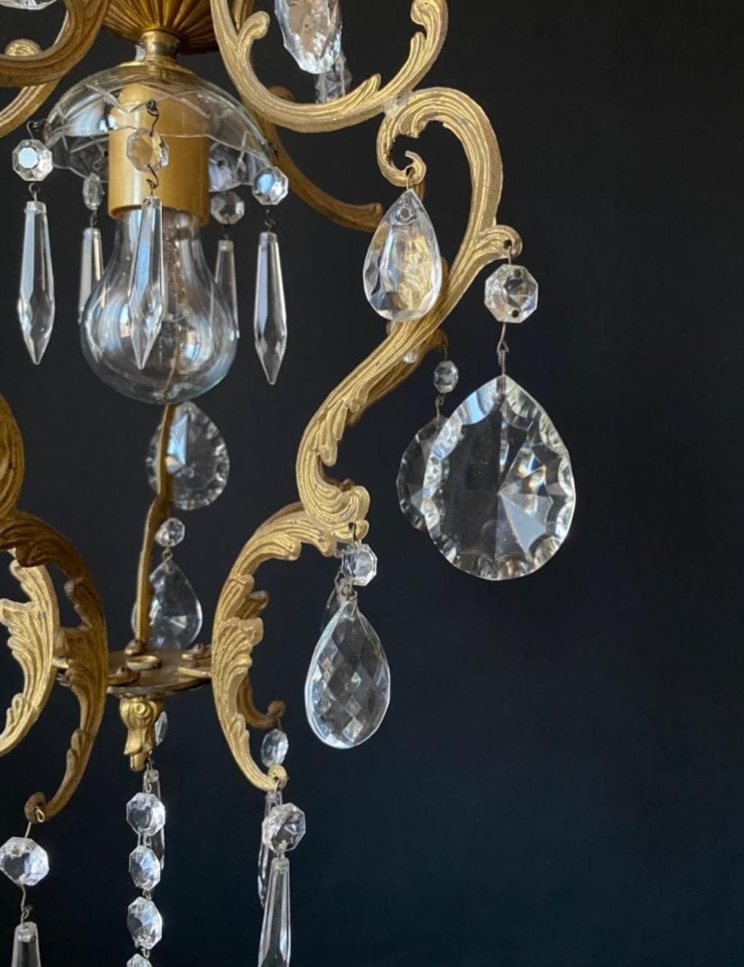 Antieke hanglamp met pendels photo 298.0