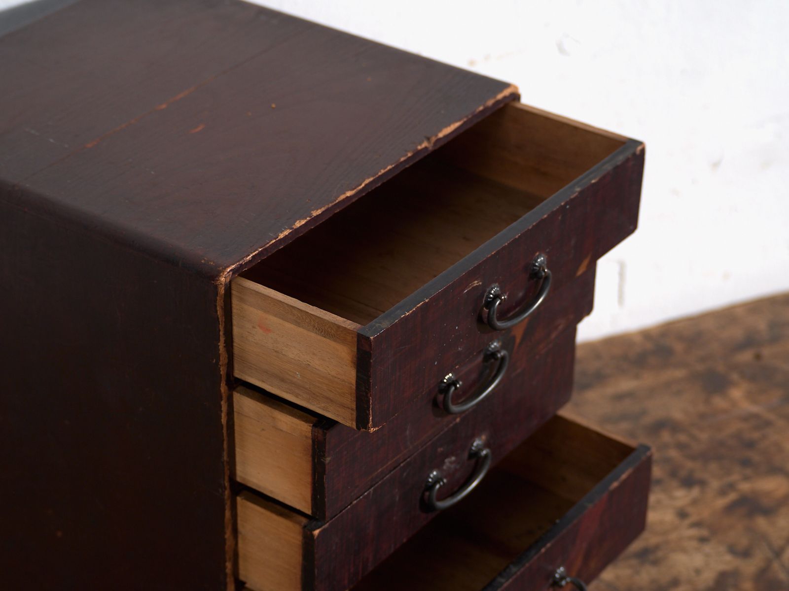Antique Japanese Kodansu Lacquered With Five Drawers – Japan, Circa 1900 photo 338.0