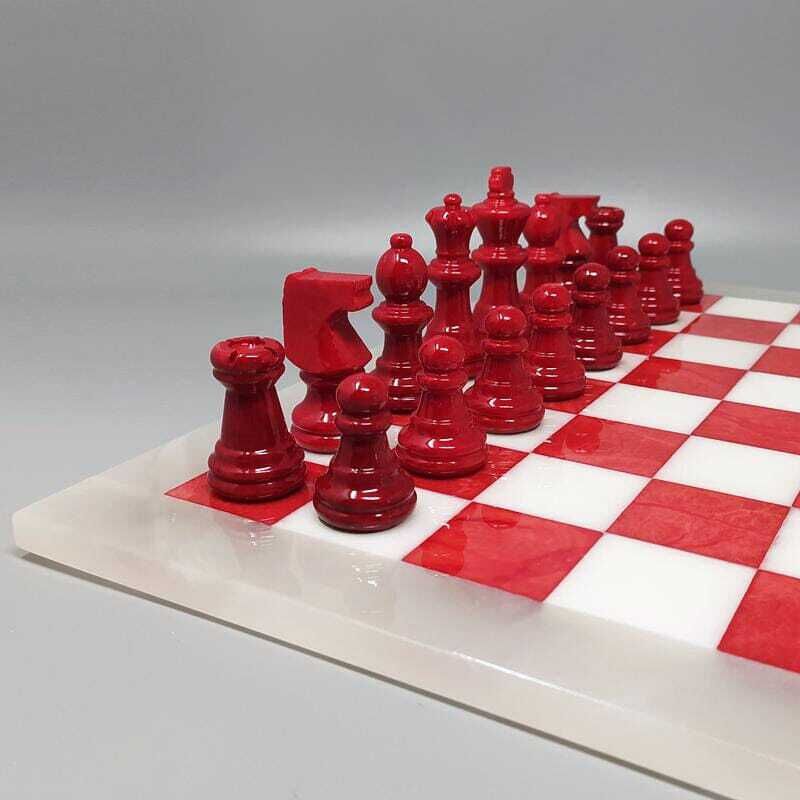 1970s Italian Volterra Alabaster Chess Set – Rare In Red & White. Made In Italy photo 733.0