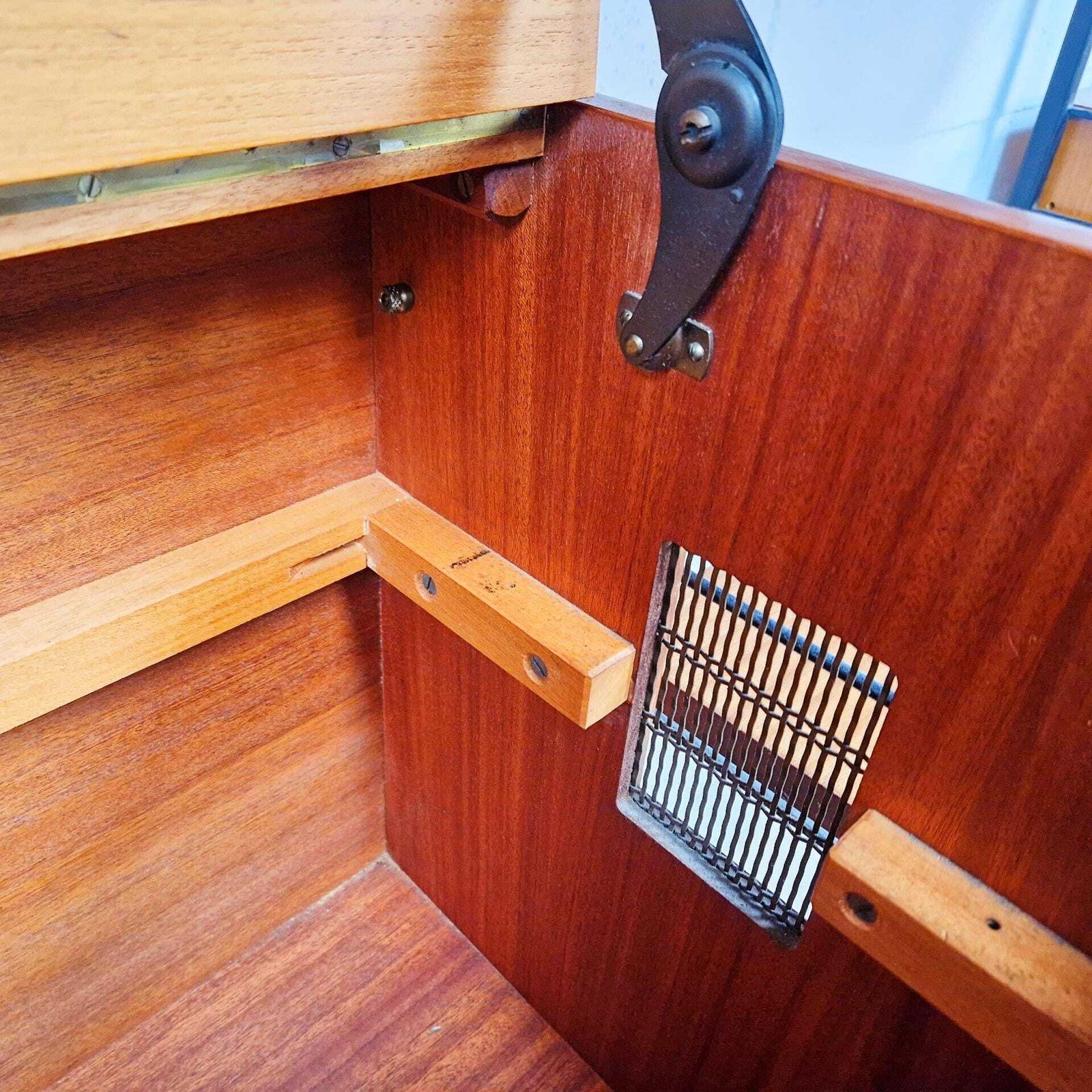 Staples Ladderax Vintage 1960s Mid Century 3 Bay Danish Design Cabinet Sideboard Pg137 photo vintage
