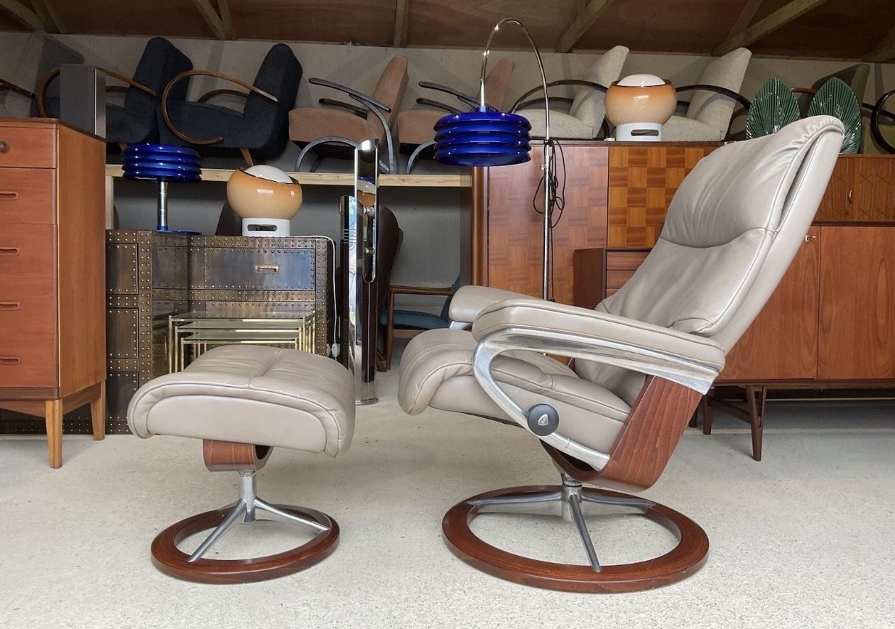 Ekornes Stressless Leather Recliner Armchair And Footstool Scandinavian Design photo furniture