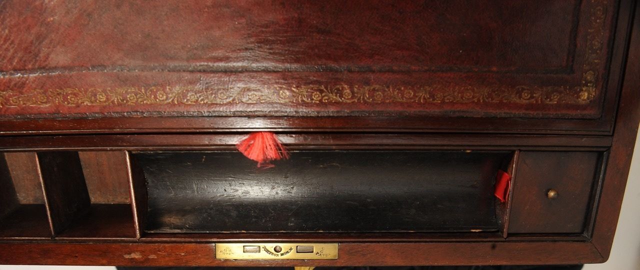 photo buy Exquisite Georgian Hand Crafted Thompson Writing Slope With Red Tooled Leather Made By Esteemed Maker Tompson Featuring Royal Warrant