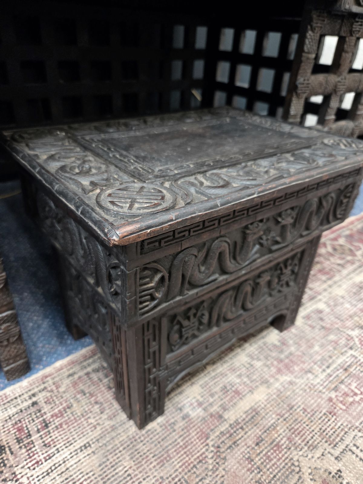 Early 20th Century Japanese Export Dragon Desk photo buy