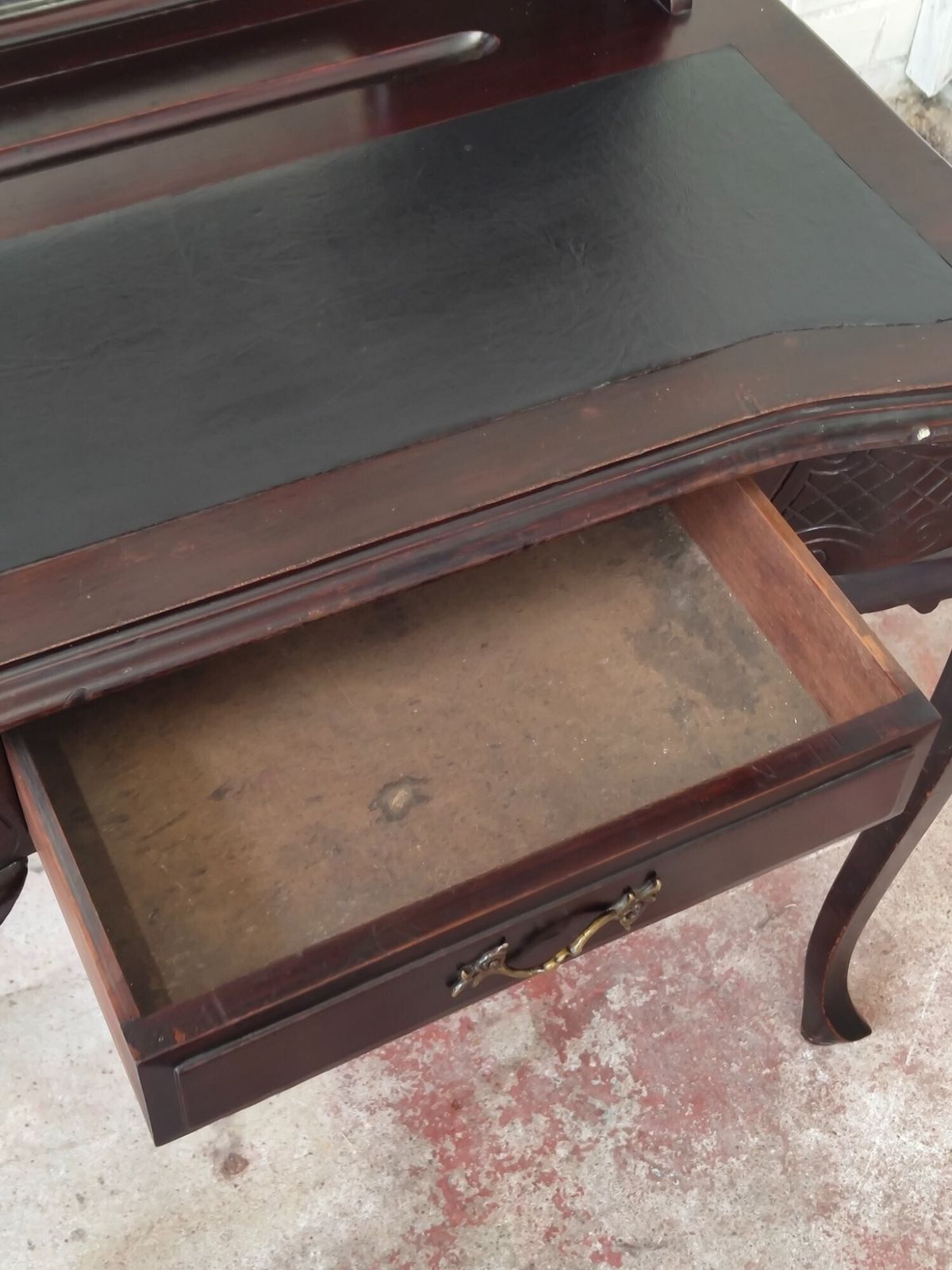 Antique Victorian Mahogany Ladies Mirrored Writing Desk photo 425.0