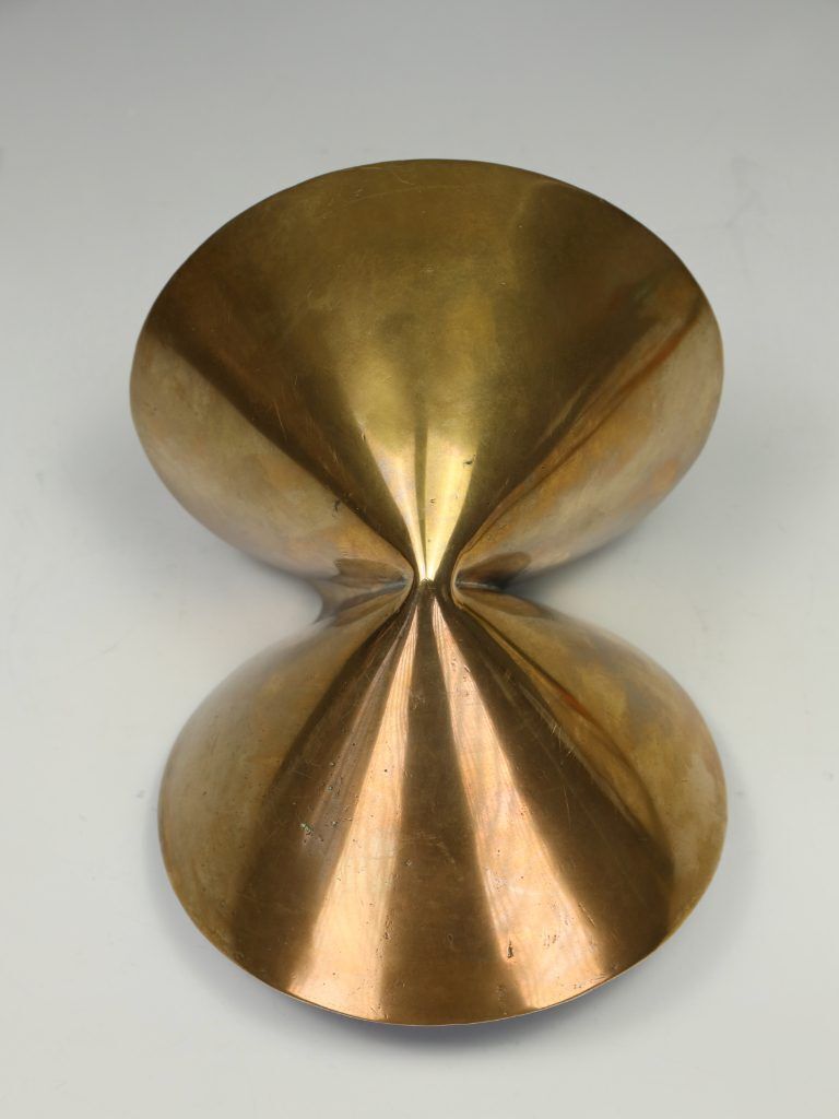 Mid Century Modern British Abstract Bronze Sculpture By 'Wd' – Dated 1966 photo vintage