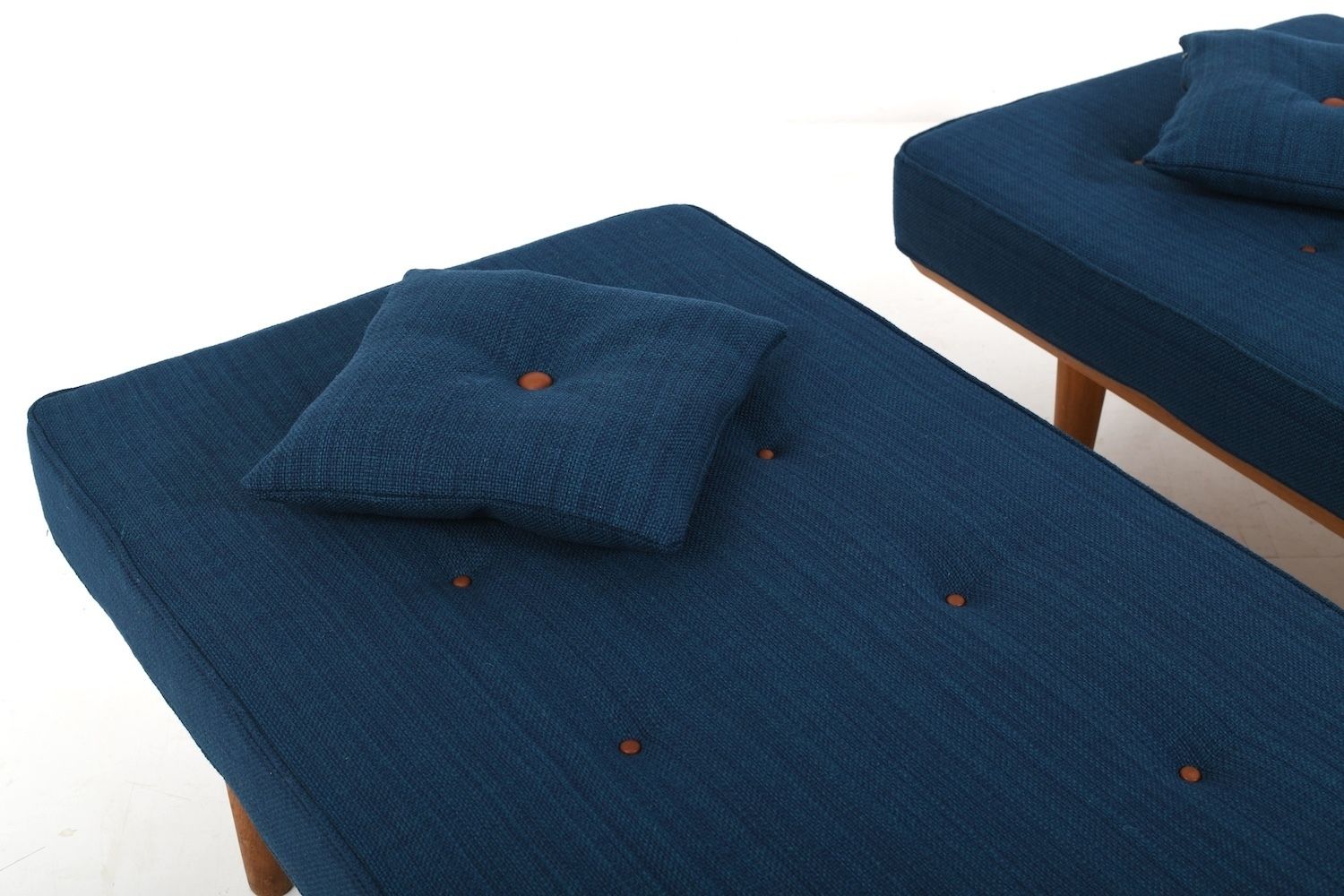 New Upholstered Pair Of Ge 19 Hans Wegner Daybeds photo vintage