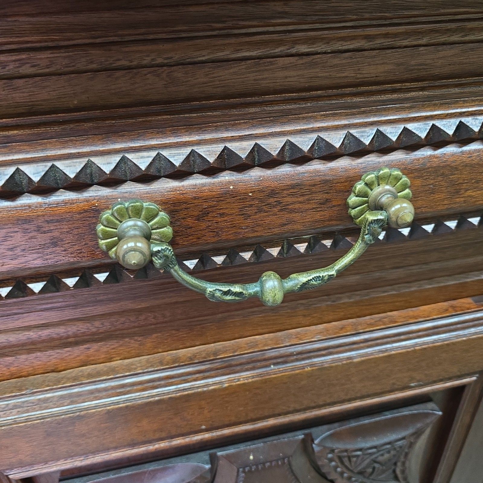 photo vinterior Vintage French Buffet Cabinet Large Carved Solid Walnut Wooden Antique Revival