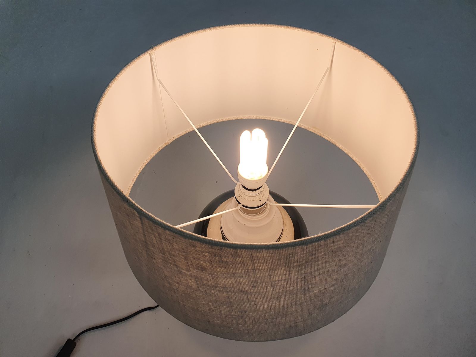 White And Silver Ceramic Table Light Attrb. To Bitossi, Italy 1970's photo 229.0