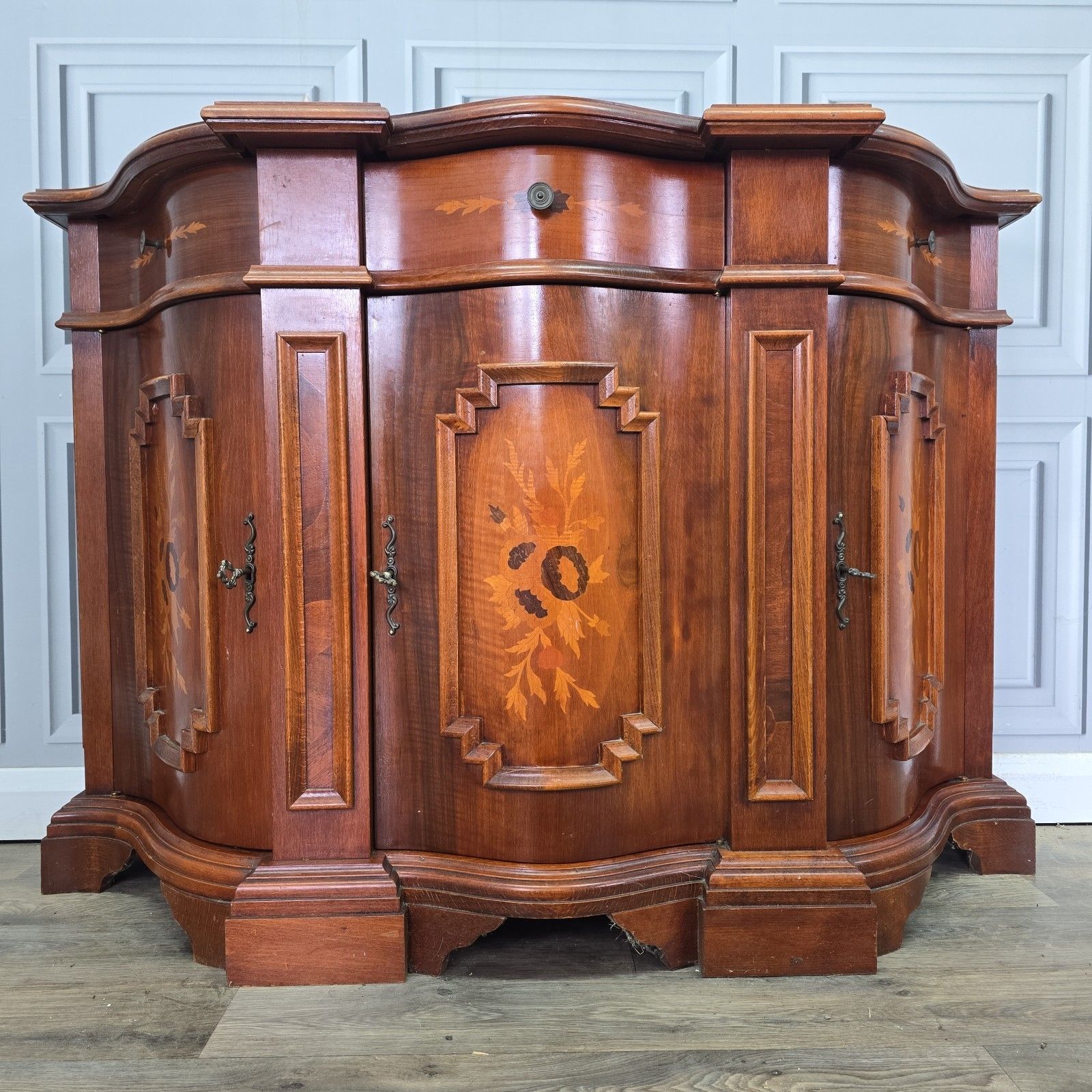 Vintage Italian Sideboard Inlaid Serpentine Cabinet Cupboard Antique Style photo buy