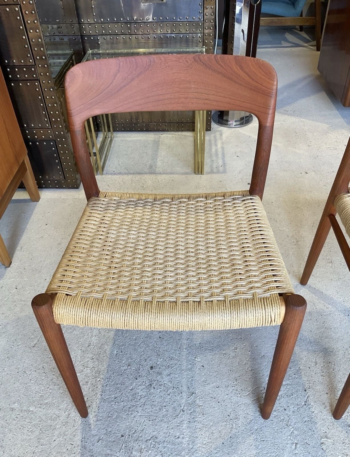 photo buy Danish Model 75 Dining Chairs By Niels Otto Møller For J.L. Møllers Mobelfabrik
