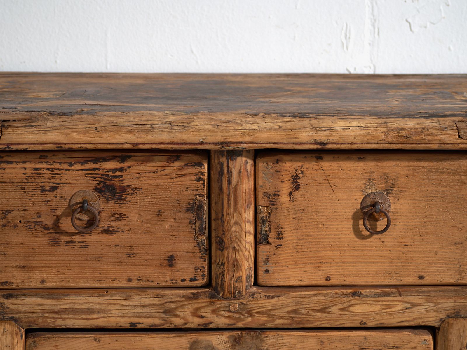 photo furniture Shanxi Console Table In Fir With Dark Patina – China, Circa 1930