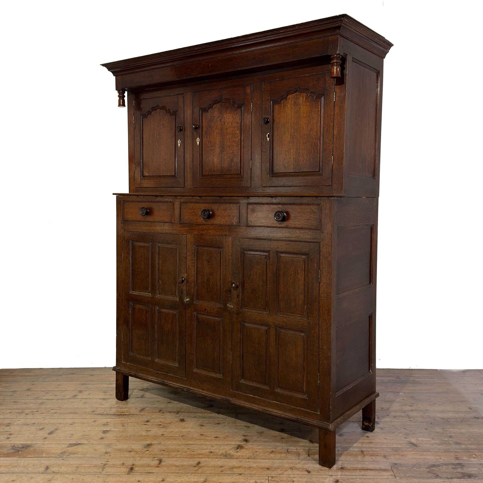 Antique 18th Century Welsh Oak Cwpwrdd Deuddarn | Antique Cupboard | Storage Cupboard | Antique Storage | Vintage Furniture (M 6910) photo Furniture