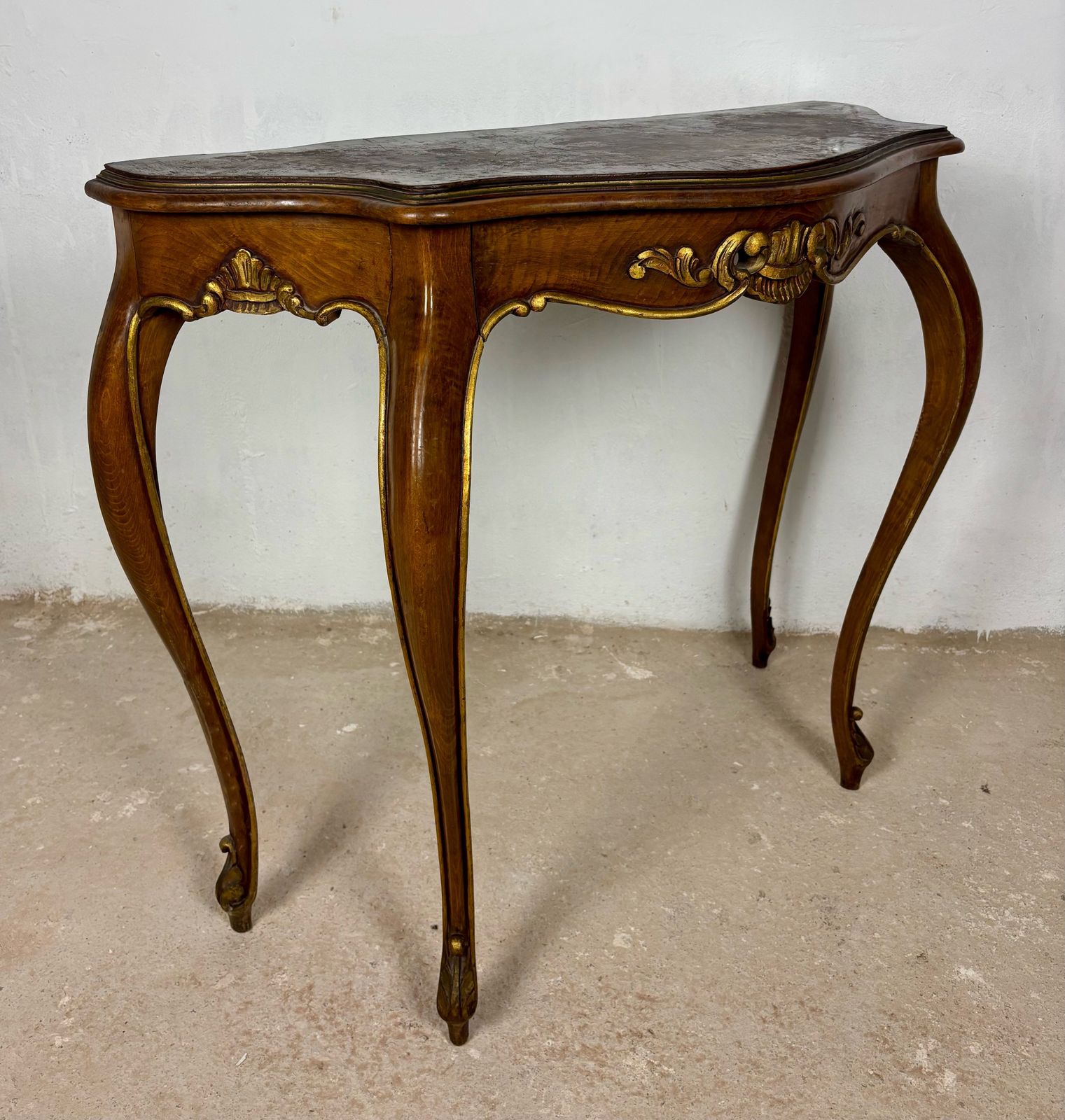 photo furniture Franse consoletafel in Louis XV-stijl, walnoot, jaren 1930