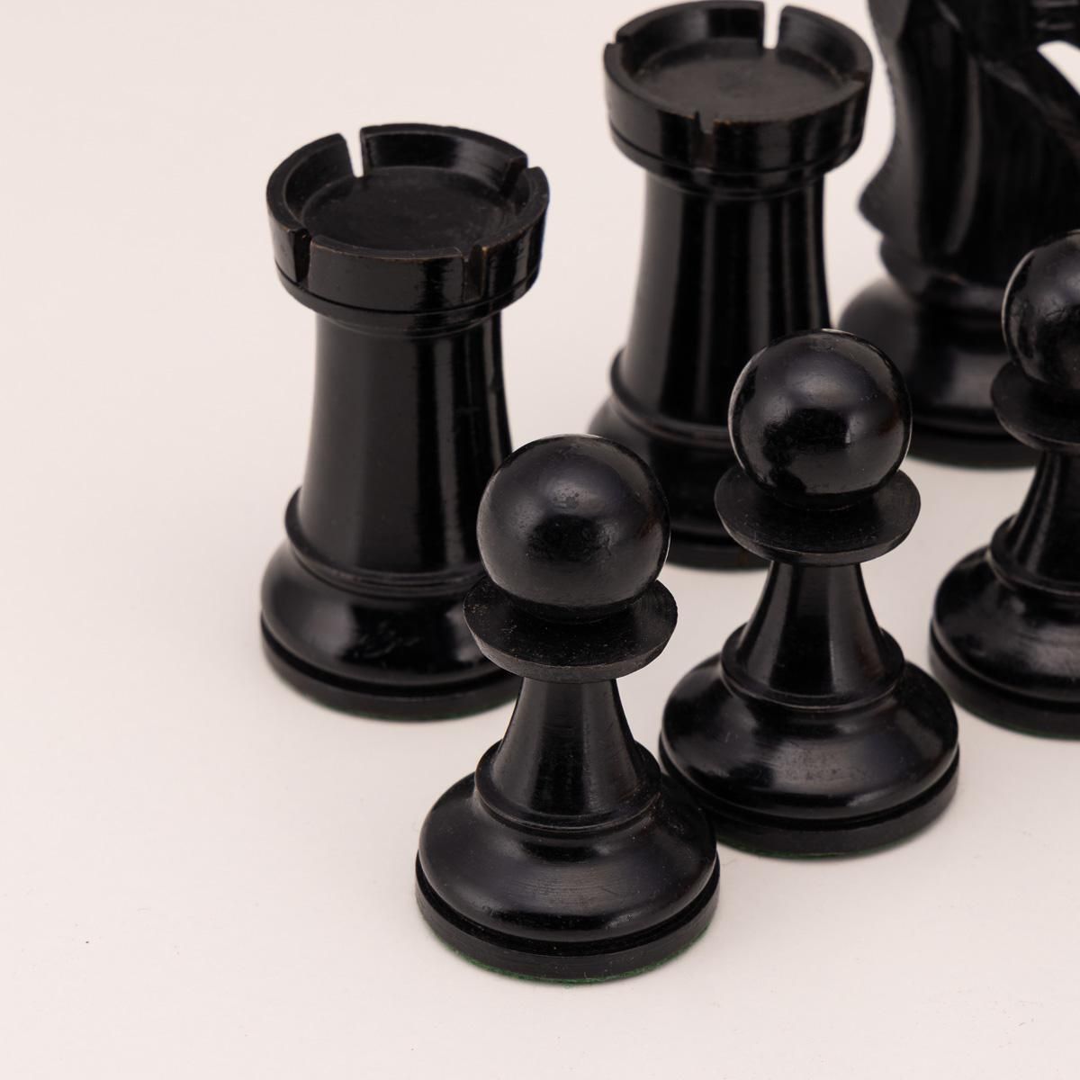 Antique 20thc English Staunton Cased Chess Set C.1950 photo 2548.0