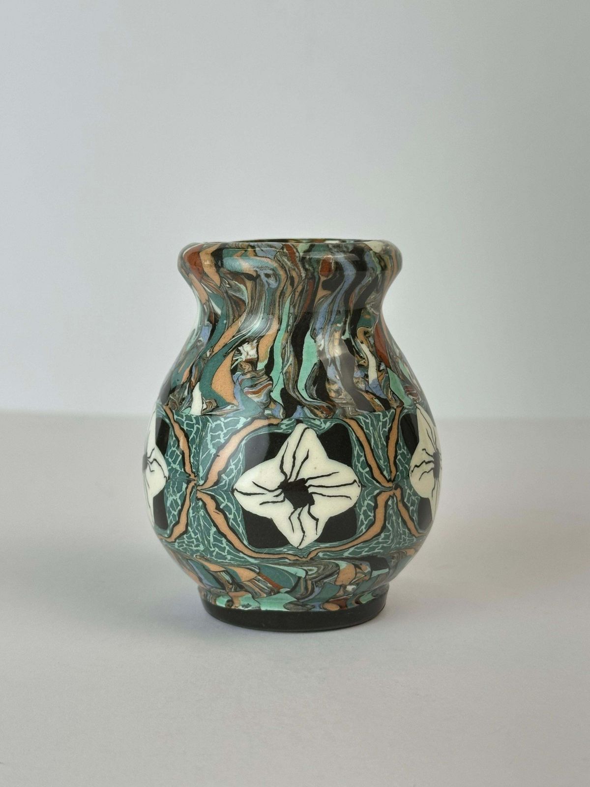 Jean Gerbino Terre Mêlée Mosaic Vase, Vallauris France photo 327.0