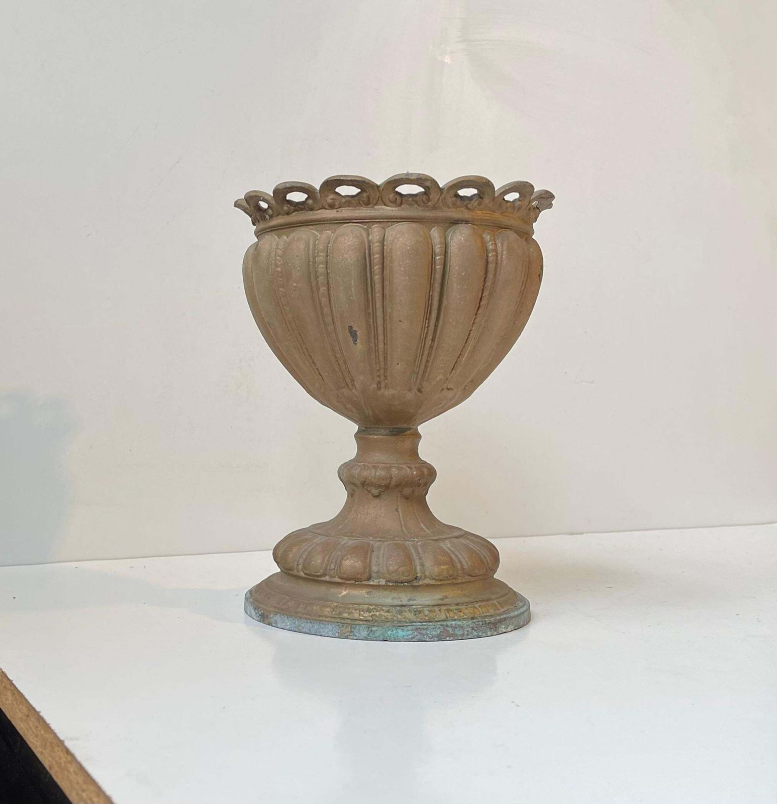 Small Antique Italian Garden Urn Or Jardiniere In Bronze photo vintage