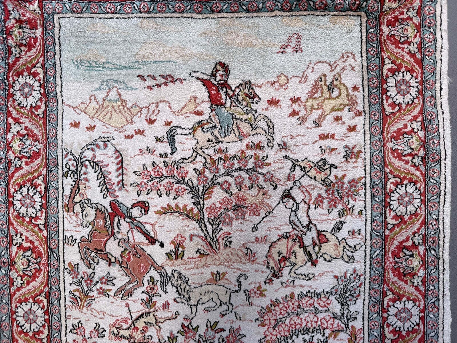 Vintage Hereke Zijden Jachttapijt 63x95cm Handgeknoopt Gesigneerd photo buy