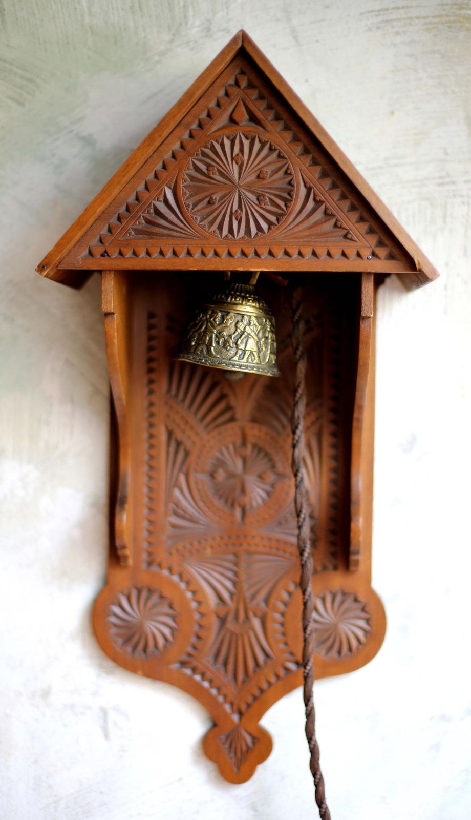 Antique Chalet Bell German Folk Art Carved Prayer Dinner Door Grand Tour photo 176.0