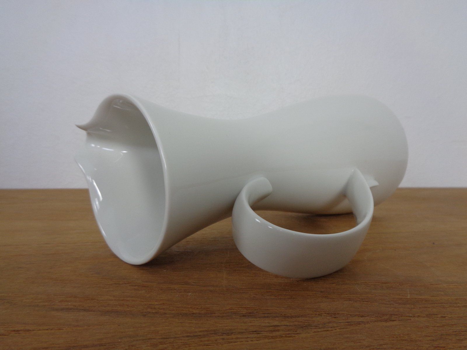 photo furniture Porcelain Salier Vase By Siegmund Schütz For Kpm Berlin, Germany, 1951