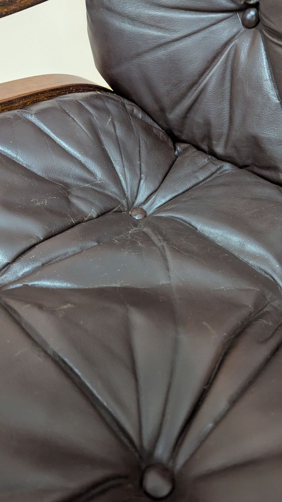 photo for sale Original Norwegian 1970’s Skyline Leather Chair By Hove Mobler