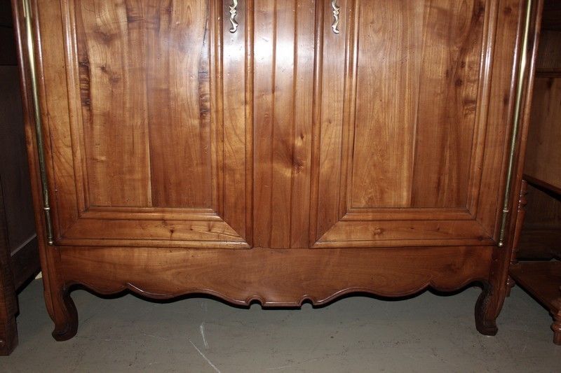 Cabinet Louis XV Cherry 19th photo for sale