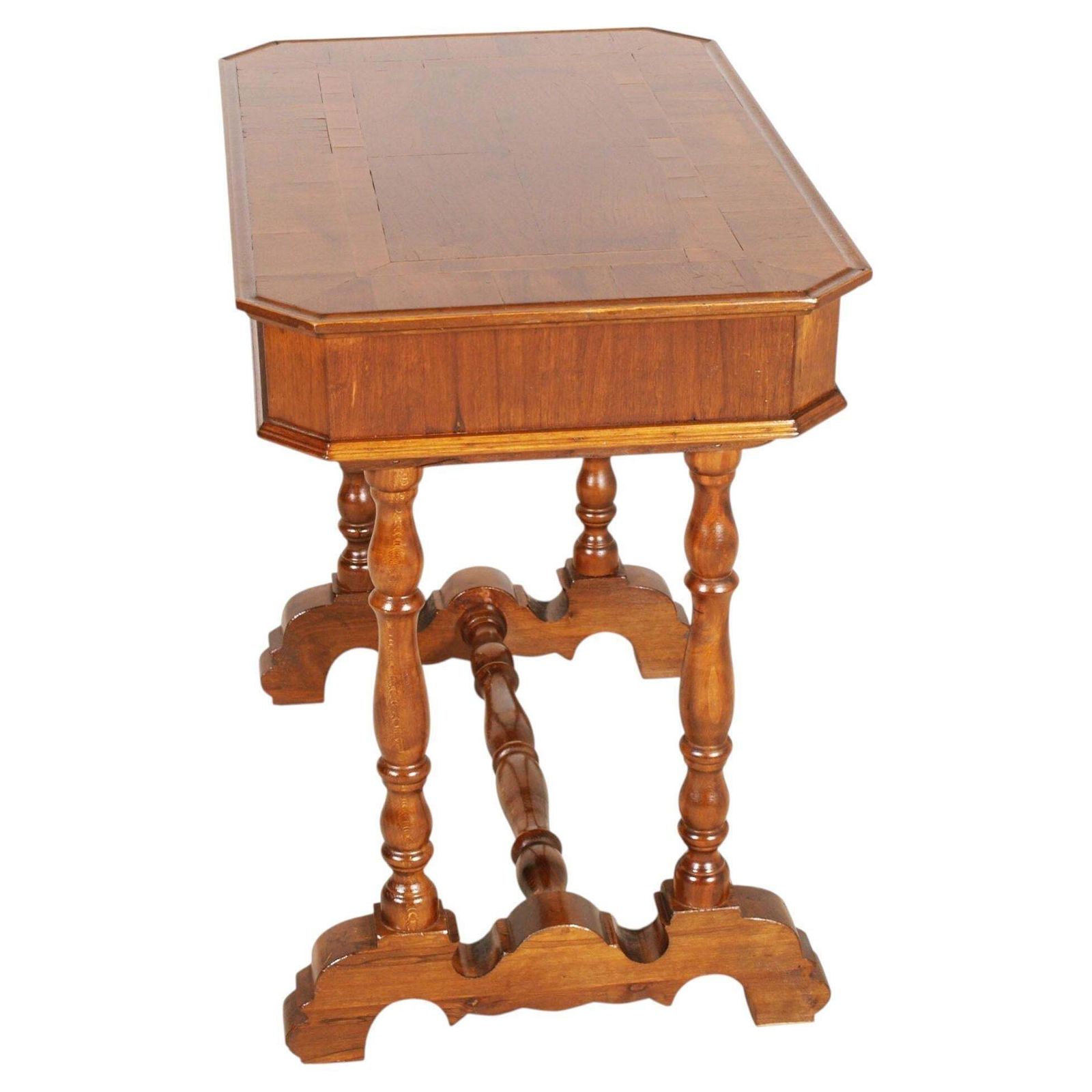 Italiaanse walnoten schrijftafel, 19e eeuw, met inlegwerk, lade en provenance uit Asolo photo for sale