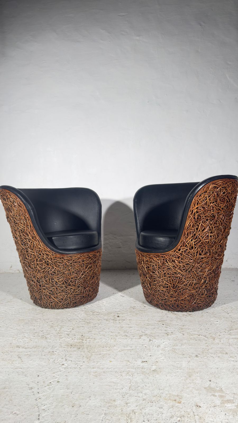 Mid Century Modern Outdoor And Outdoor Set By Udomsak Krisanamis, Germany, 1998 photo vintage